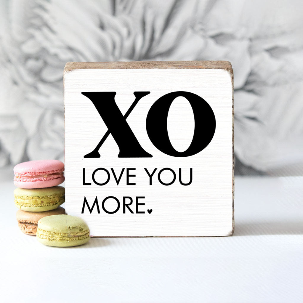 XO Decorative Wooden Block