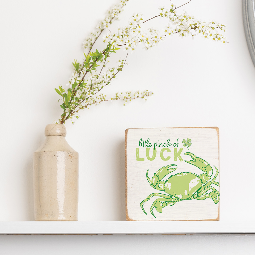 Little Pinch Of Luck Crab Block Sign