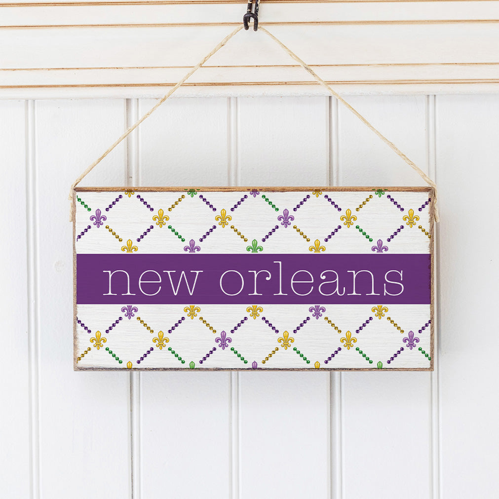 Signature Madri Gras Personalized Twine Sign