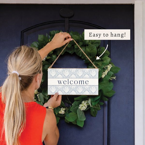 Scallop Shells Welcome Twine