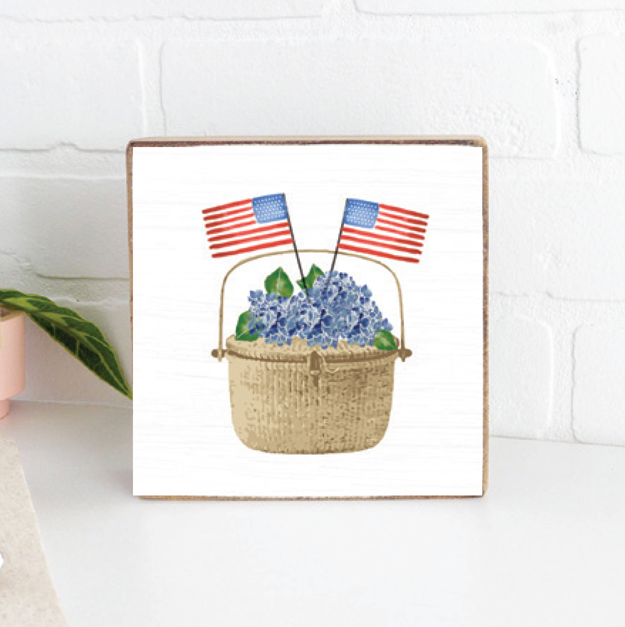 flag-hydrangea-basket-decorative-wooden-block